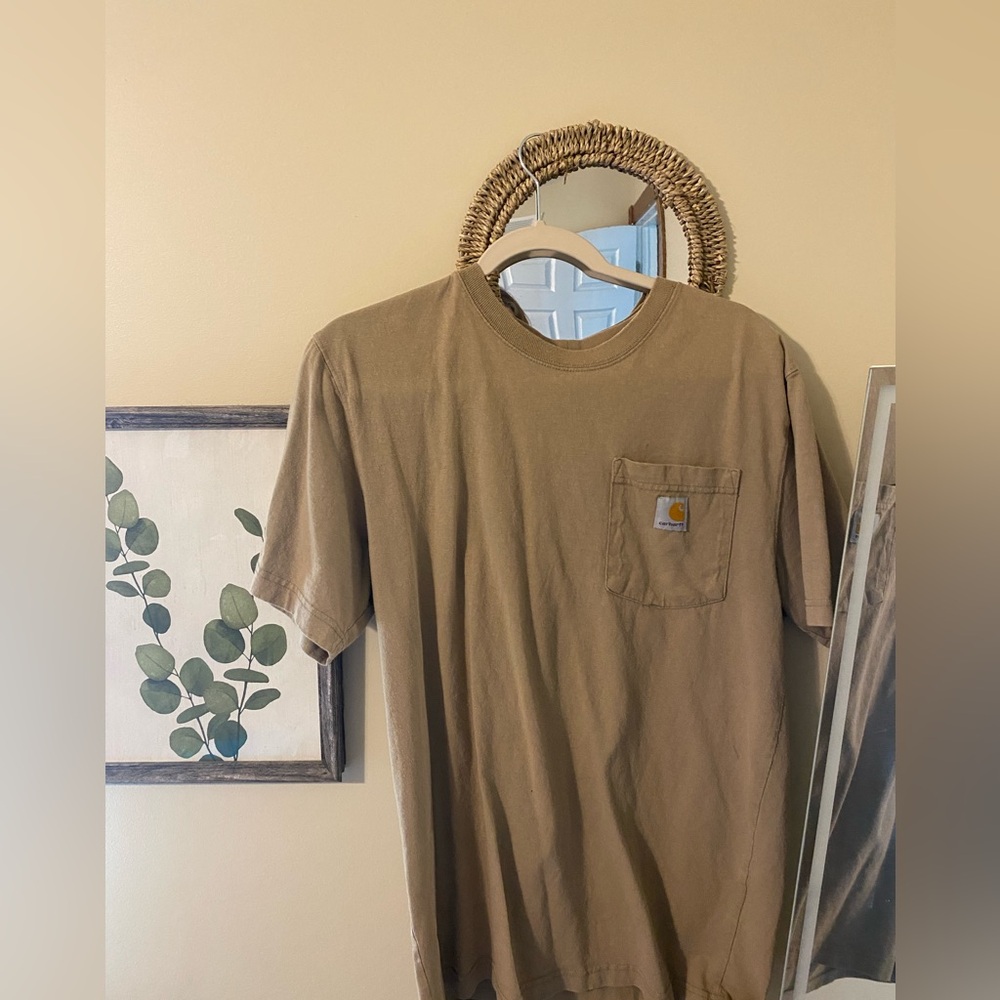 Men’s Carhartt shirt